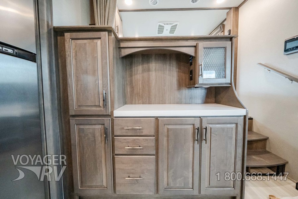 For Sale Used 2022 Grand Design Solitude 380FL 5th Wheels Voyager RV