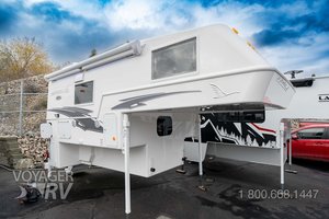 2025 Northern Lite 8.11 EX Wet Bath Limited Edition