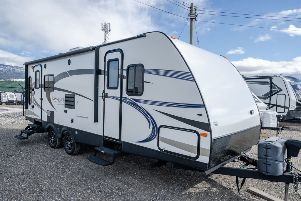 For Sale: Used 2015 Keystone Passport 2450RL Travel Trailers | Voyager ...